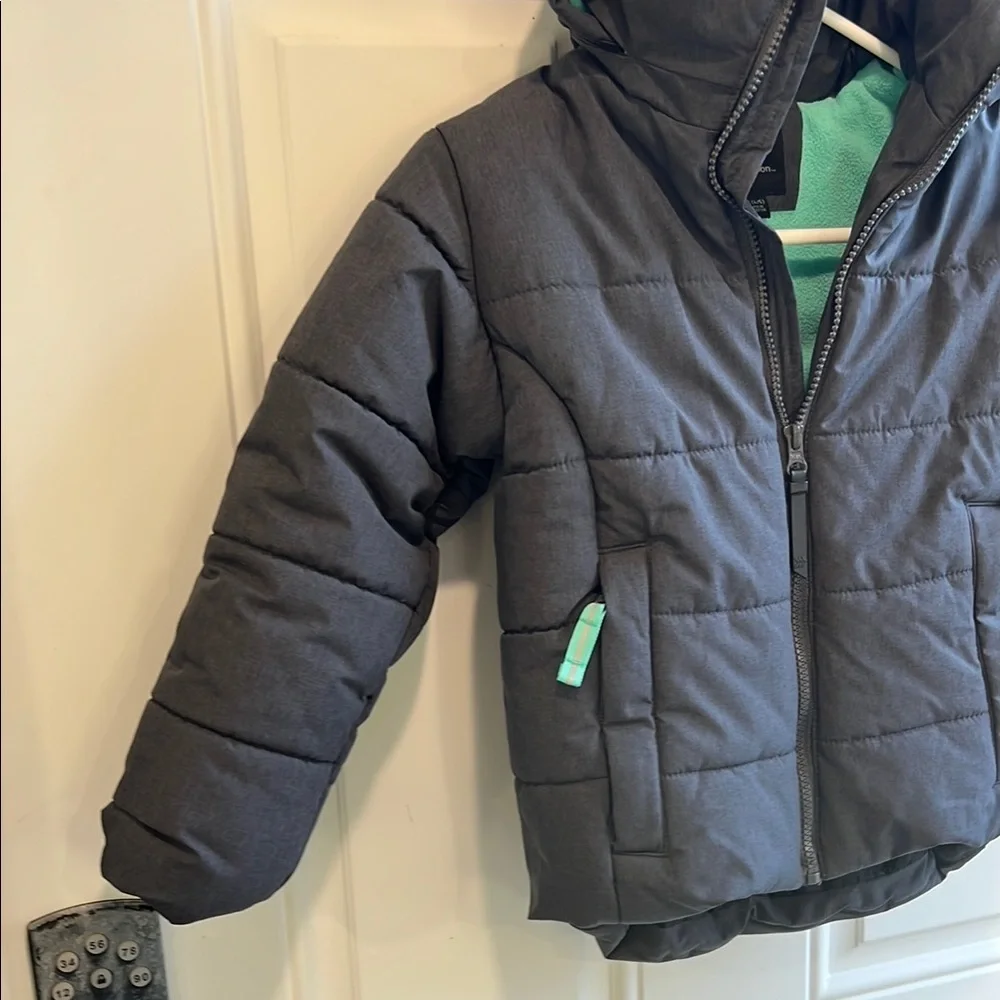 All in Motion Kids Charcoal and Teal Puffer Jacket